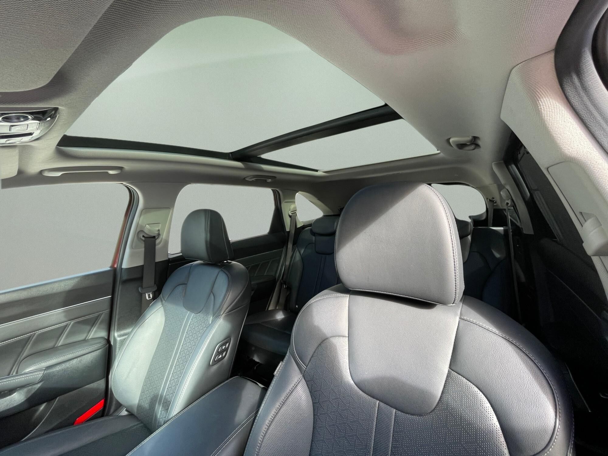 Foto del KIA Sorento 1.6 T-GDi HEV Plus Edition 4x2