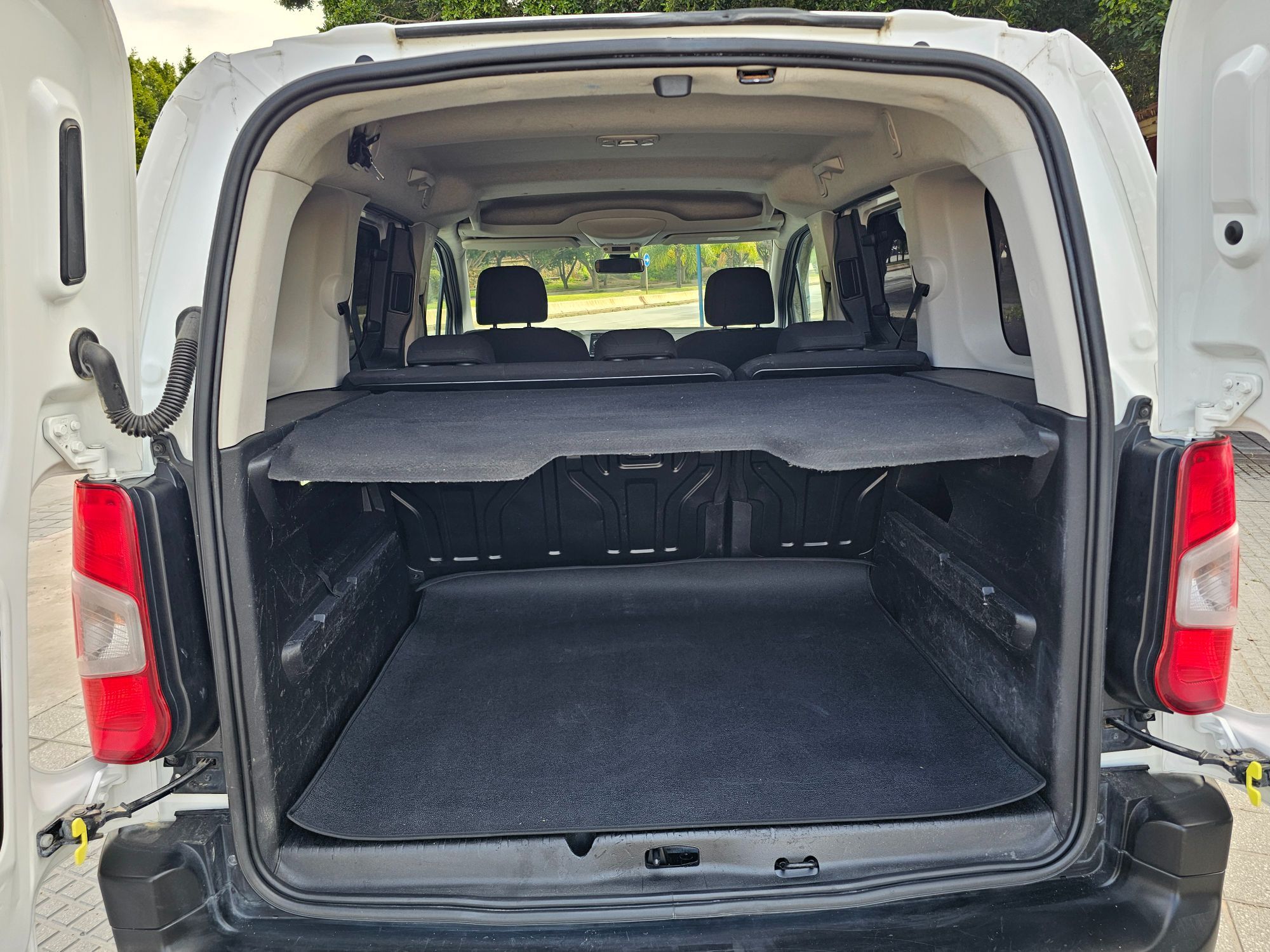 Foto del CITROEN Berlingo BlueHDi S&S Talla M Feel 100