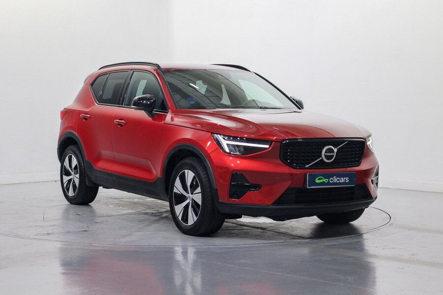 Foto del VOLVO XC40 B4 Plus Dark AWD Aut.