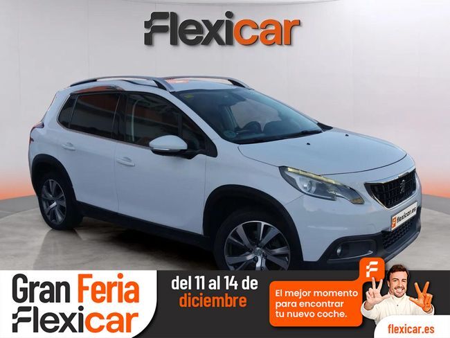 PEUGEOT 2008 (Allure 1.2 PureTech 110 S&S) en Valladolid