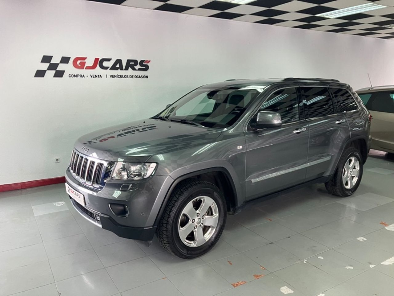 JEEP Grand Cherokee (3.0 V6 CRD Limited 241 CV) en Asturias