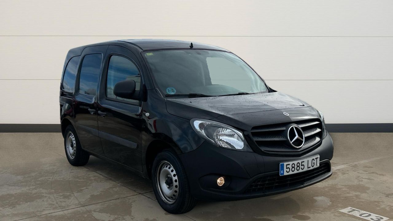 MERCEDES Citan (1.5 109 CDI FURGON LARGO 95 4P) en Madrid