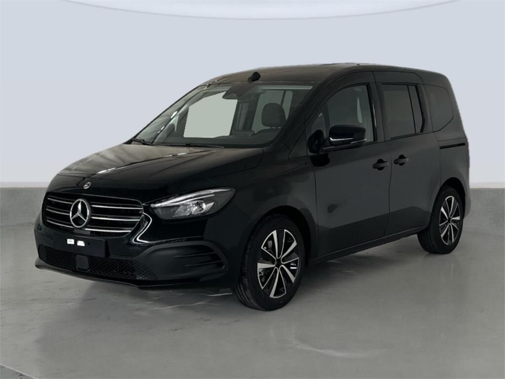 MERCEDES Clase T (180 d) en Barcelona