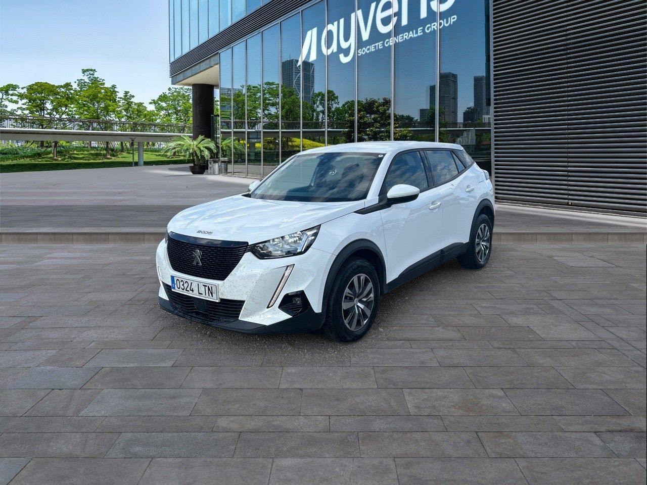 PEUGEOT 2008 (BlueHDi 110 S&S Active 81 kW (110 CV)) en Madrid