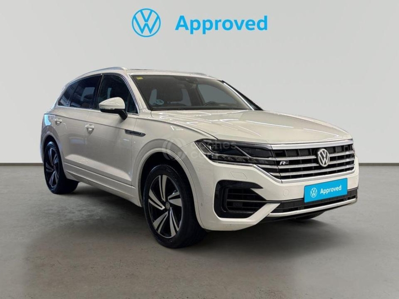 Foto del VOLKSWAGEN Touareg 3.0TDI V6 R-Line Tiptronic 4Motion 210kW