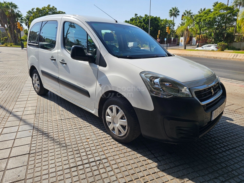 Foto del PEUGEOT Partner Tepee 1.6BlueHDI Access 75