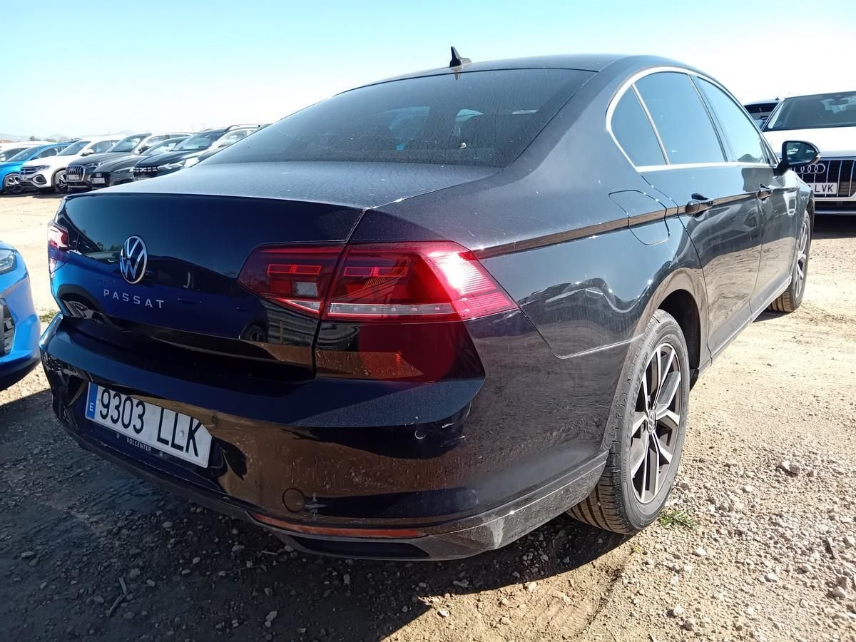 Foto del VOLKSWAGEN Passat 1.5 TSI ACT Executive 110kW