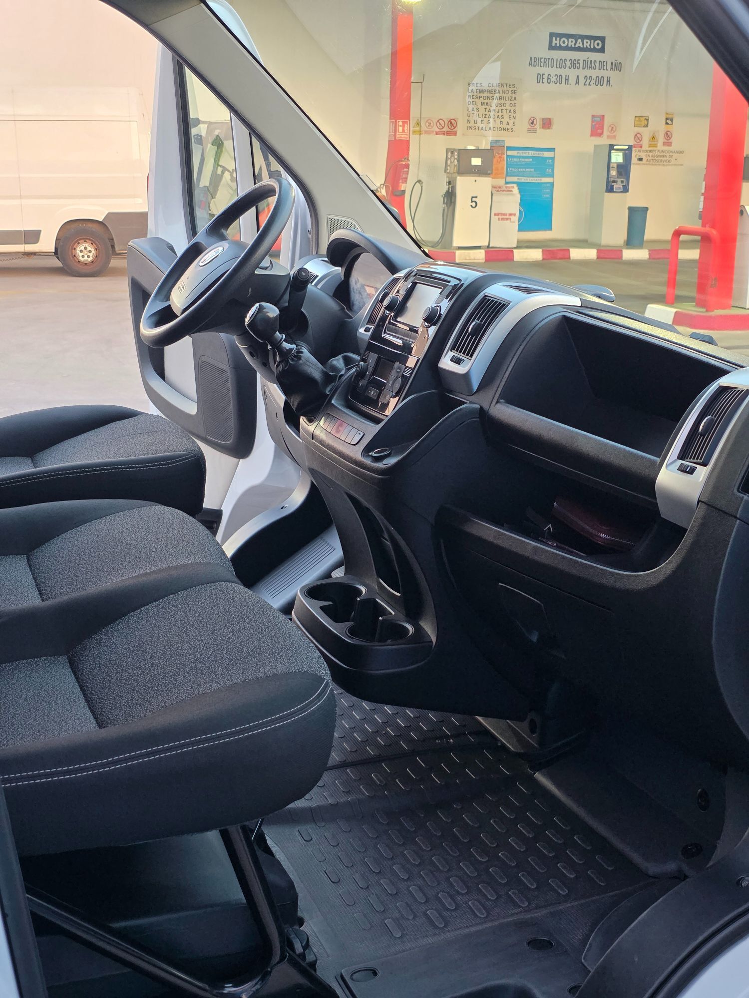 Foto del FIAT Ducato Fg. 35 2.3Mjt L2 H2 140CV