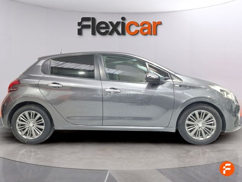 Foto del PEUGEOT 208 1.6BlueHDi Access 75