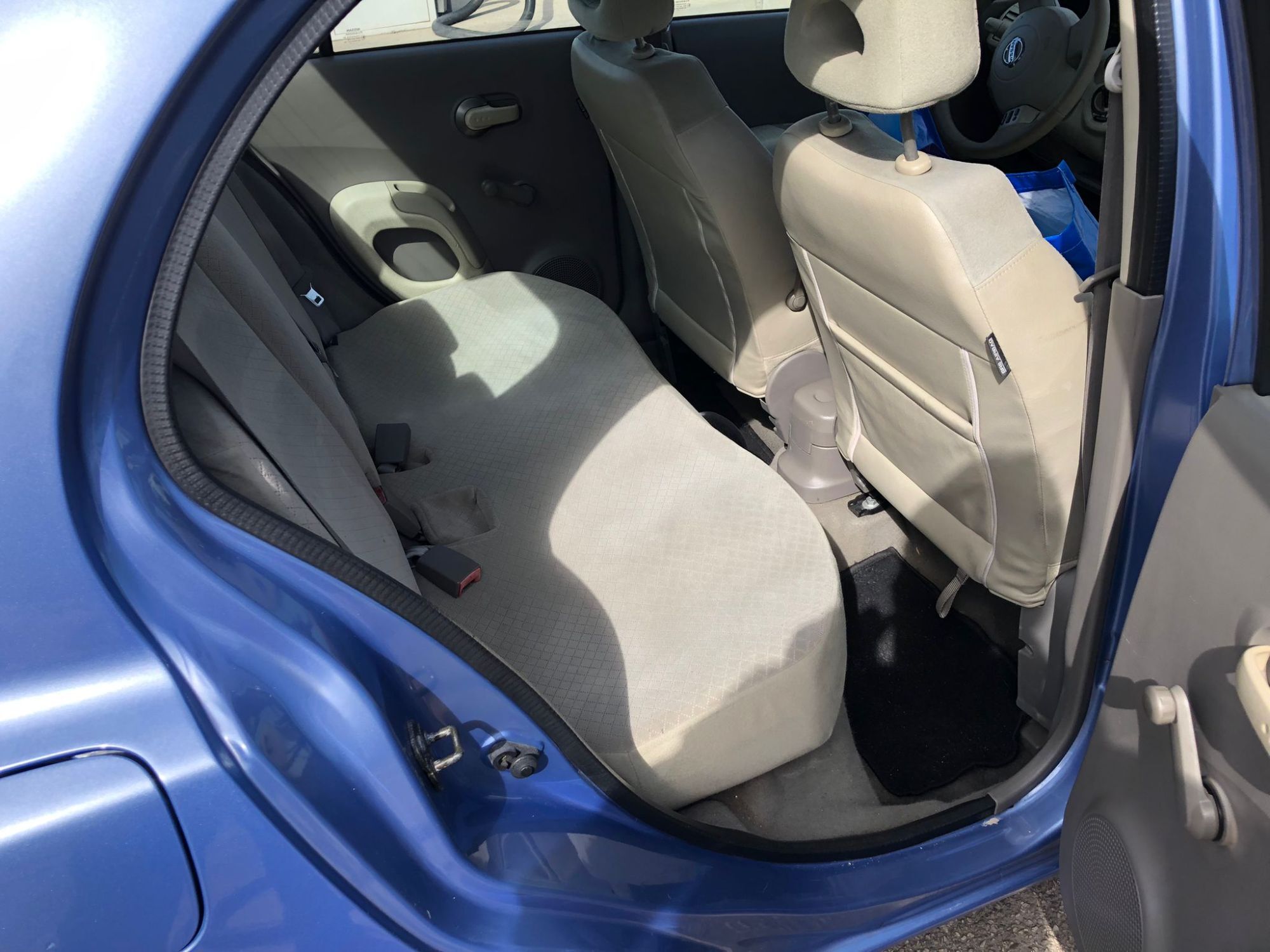 Foto del NISSAN Micra 1.4 Acenta