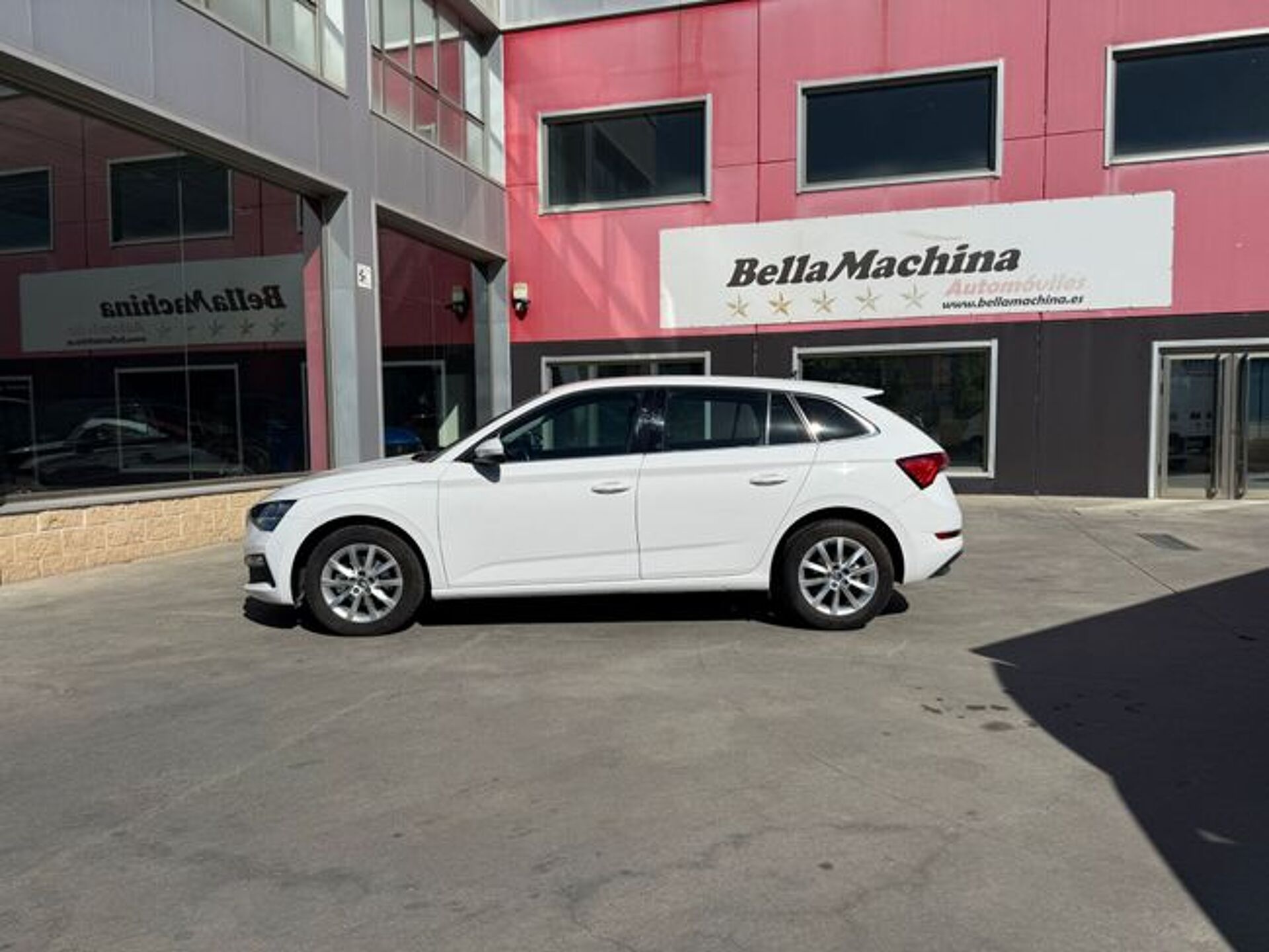 Imagen 3 de SKODA Scala