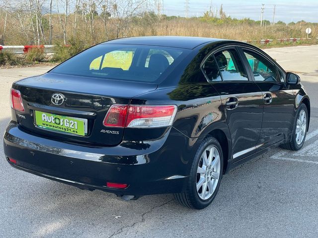 Foto del TOYOTA Avensis 1.8 Sol Aut.