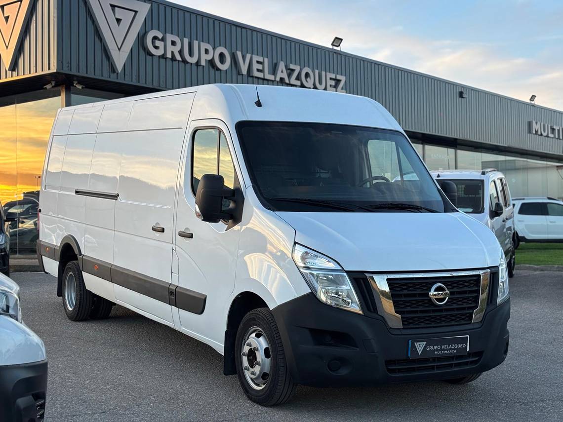 NISSAN Interstar (L4H3 3,5T 2.3dCi 107kW RWD RG GO) en Sevilla