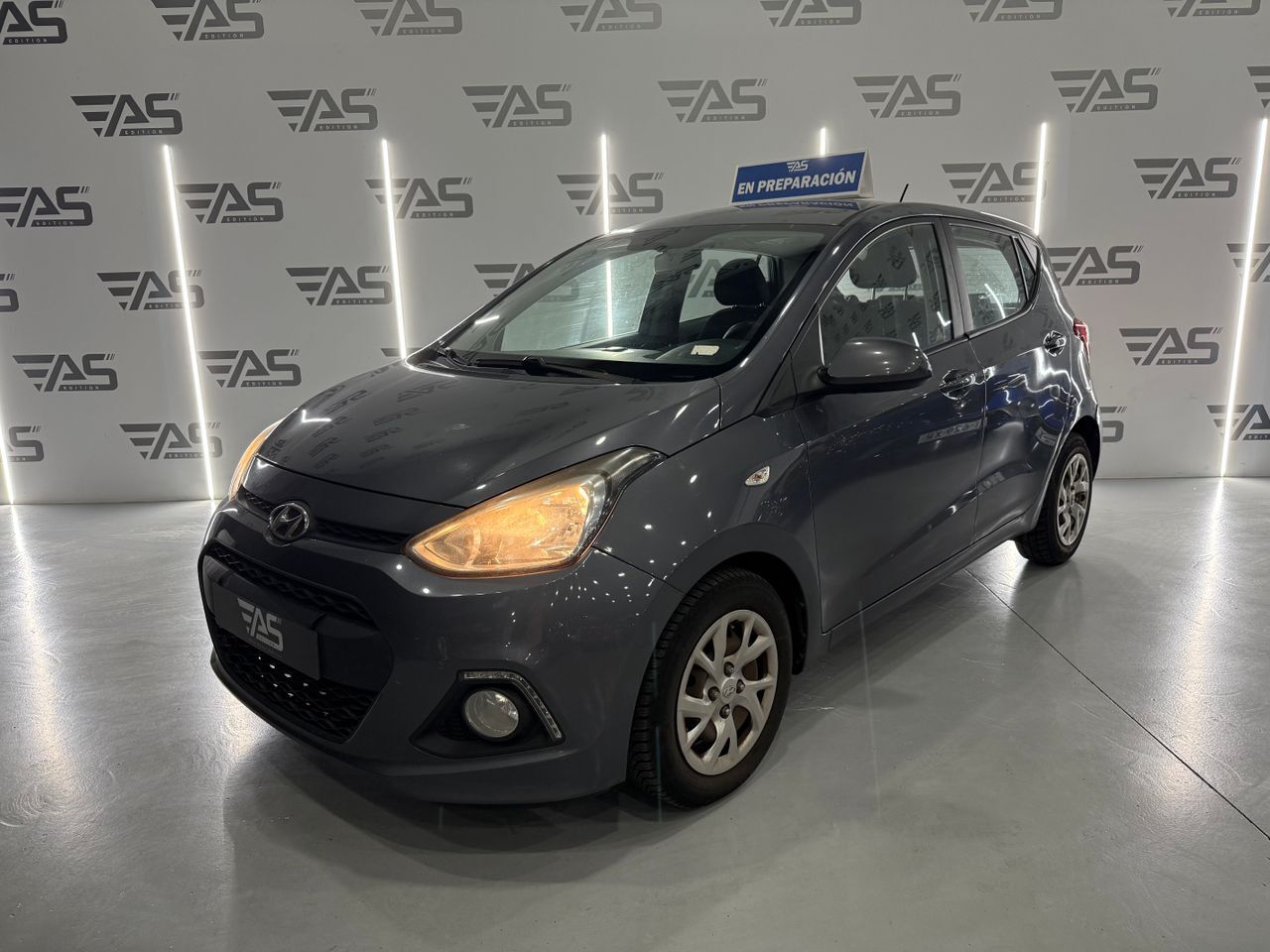 HYUNDAI i10 (1.0 Klass) en Girona