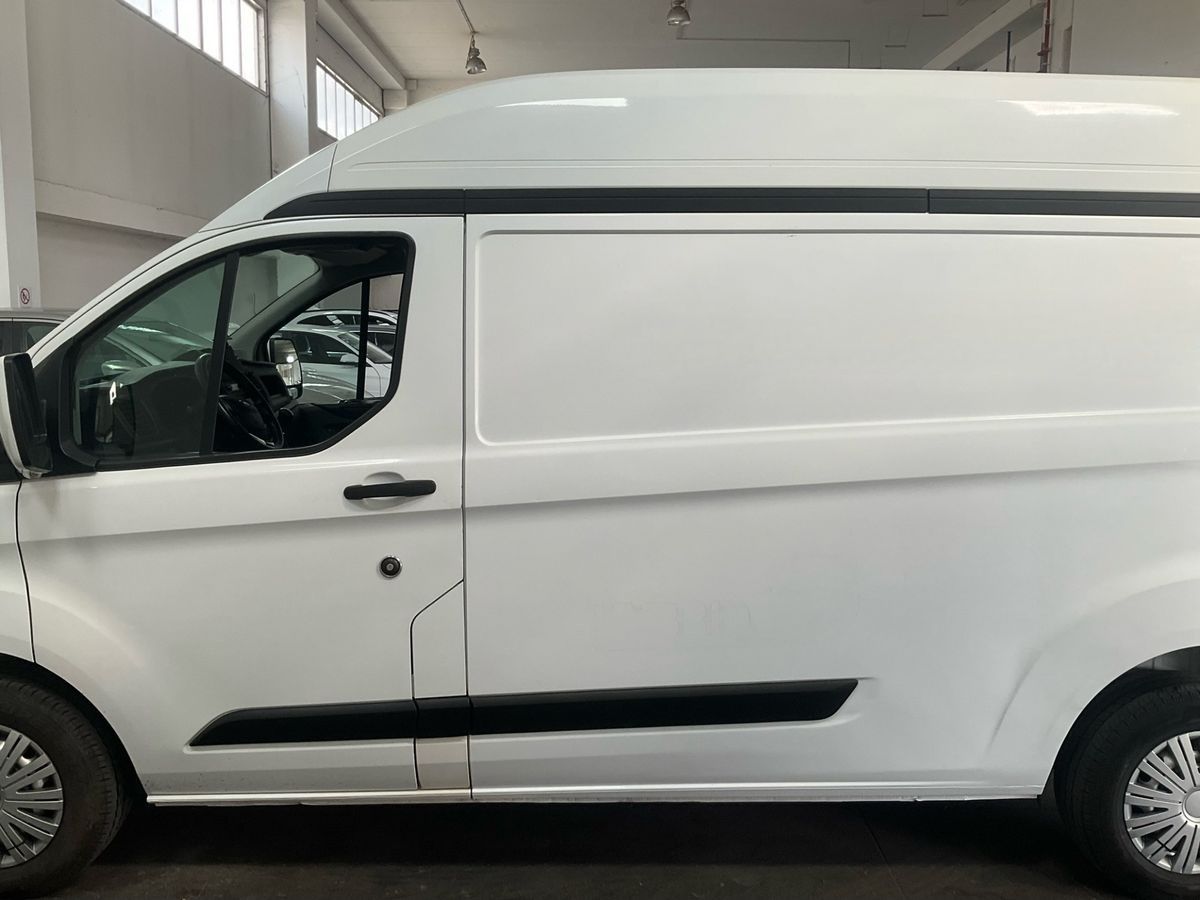 Foto del FORD Transit Custom FT 320 L2 Van Trend EcoBlue Hybrid 170