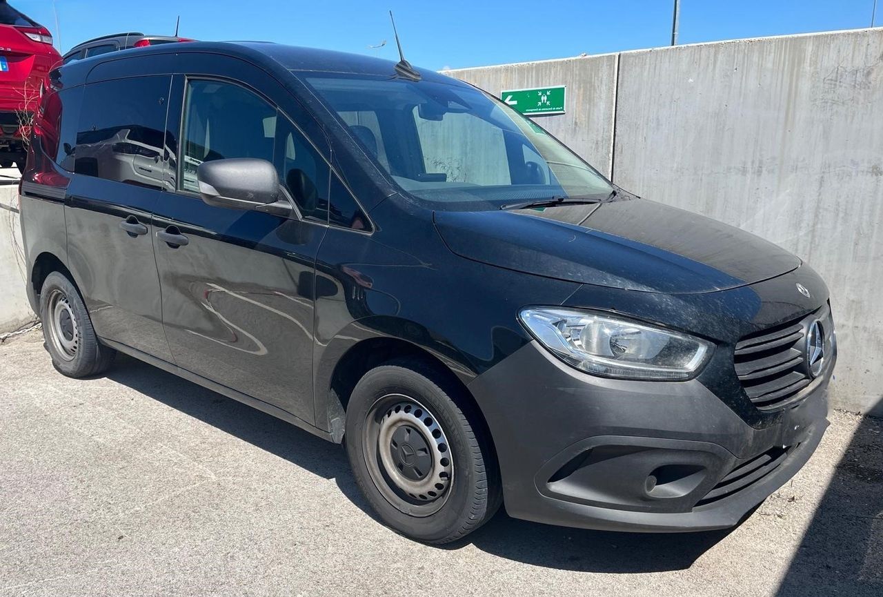 MERCEDES Citan (110 CDI 70kW Tourer Base Largo) en Madrid