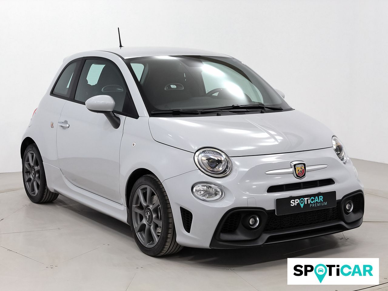 ABARTH 595 (595 1.4 16v T-Jet 121kW (165 CV)) en Barcelona