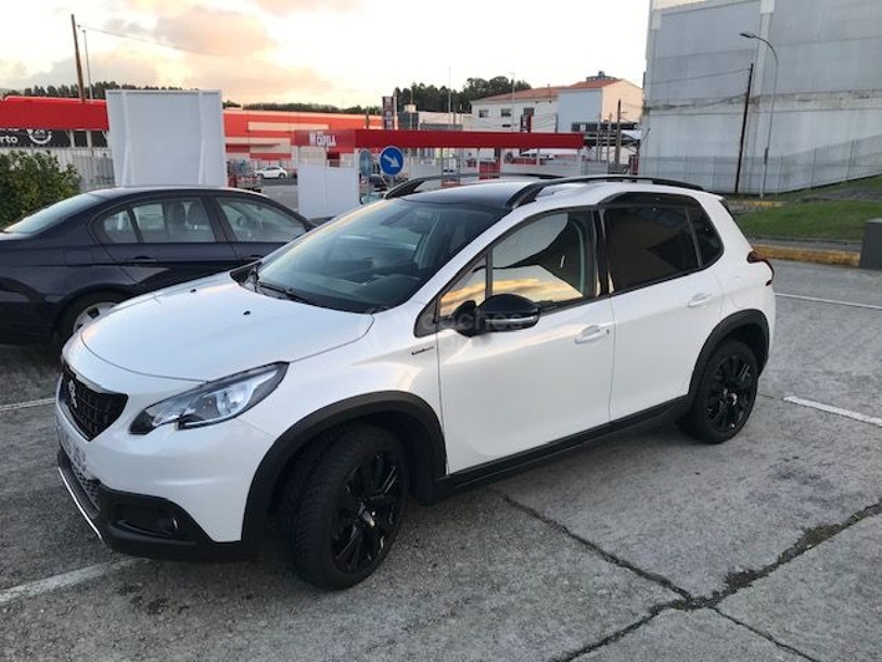 Foto del PEUGEOT 2008 1.2 PureTech S&S GT Line 130