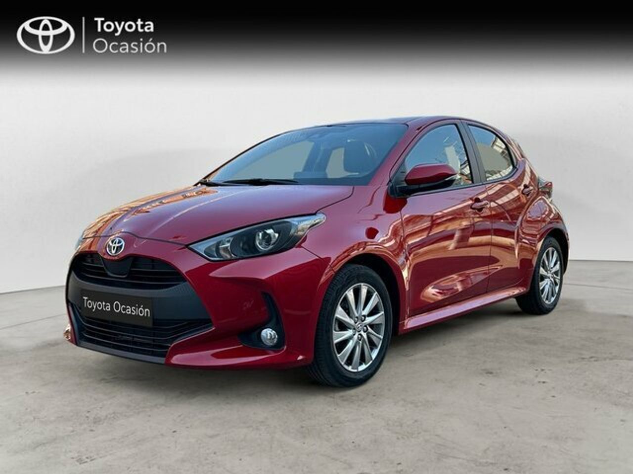 TOYOTA Yaris (5 Puertas Active Tech 120H Automático (e-CVT)) en Valencia