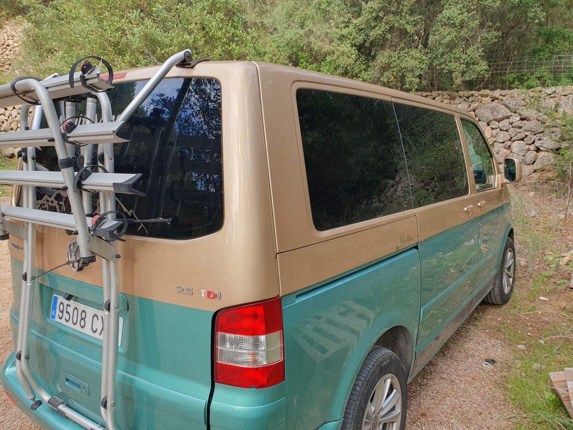 Foto del VOLKSWAGEN Multivan 2.5TDI Comfortline 174