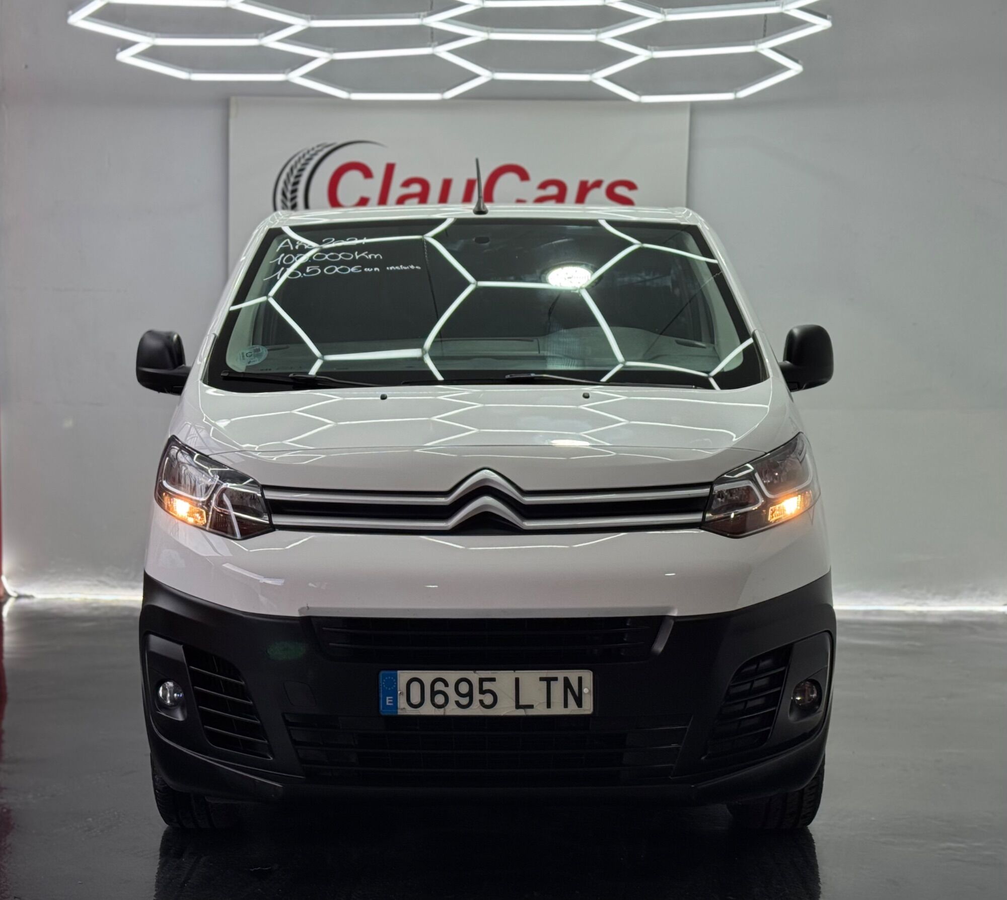 Foto del CITROEN Jumpy Fg. BlueHDI Talla M S&S Control 100