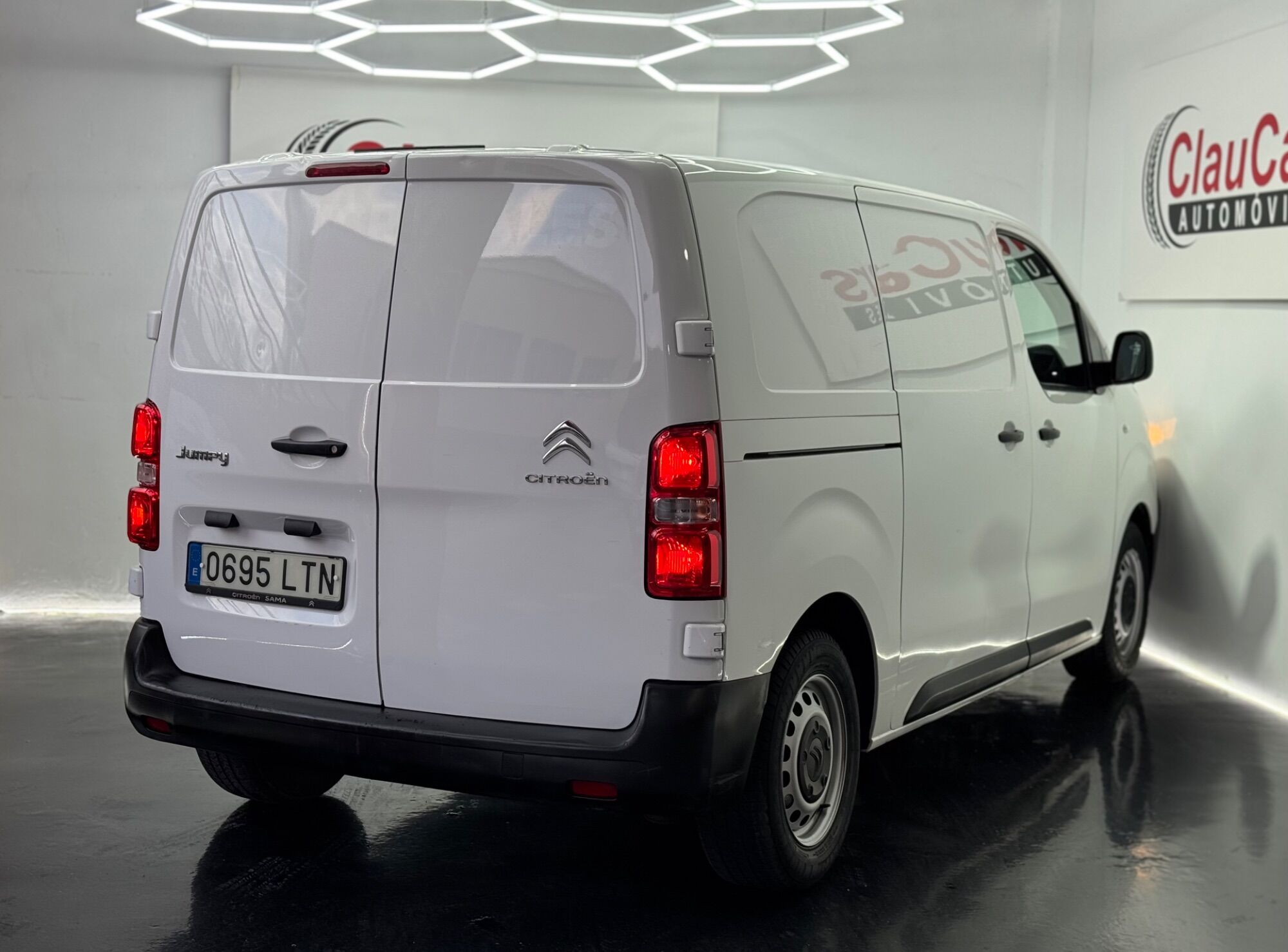 Foto del CITROEN Jumpy Fg. BlueHDI Talla M S&S Control 100