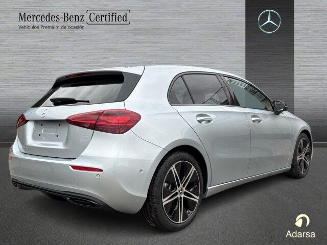MERCEDES Clase A (A 200 Compacto) en Asturias