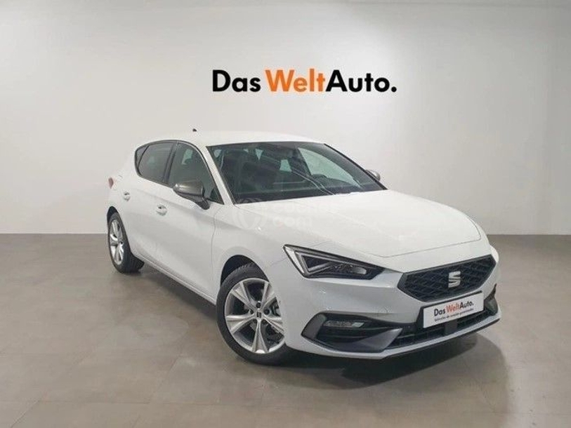 Foto del SEAT León 1.5 TSI S&S FR 25º Aniversario 115
