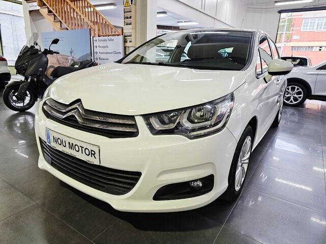 CITROEN C4 (PureTech 110 Live Edition 81 kW (110 CV)) en Barcelona