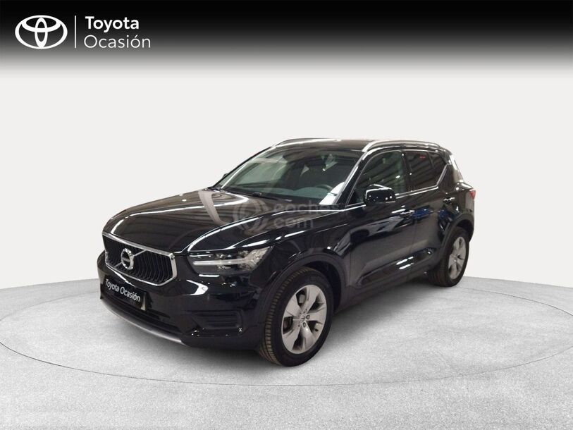 Foto del VOLVO XC40 D4 Momentum AWD Aut.