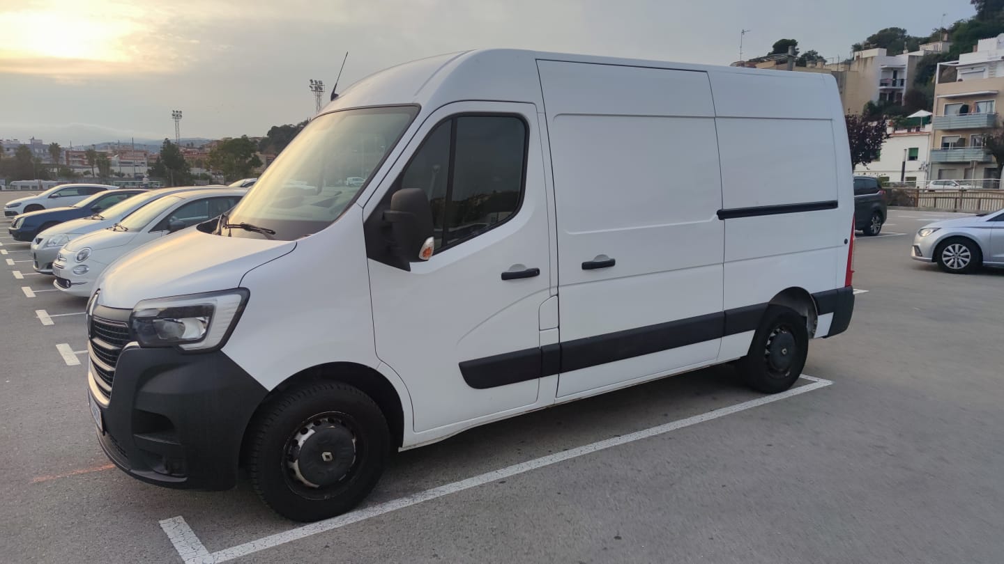 Foto del RENAULT Master Combi9 Energy Blue dCi L2H2 3500 120kW