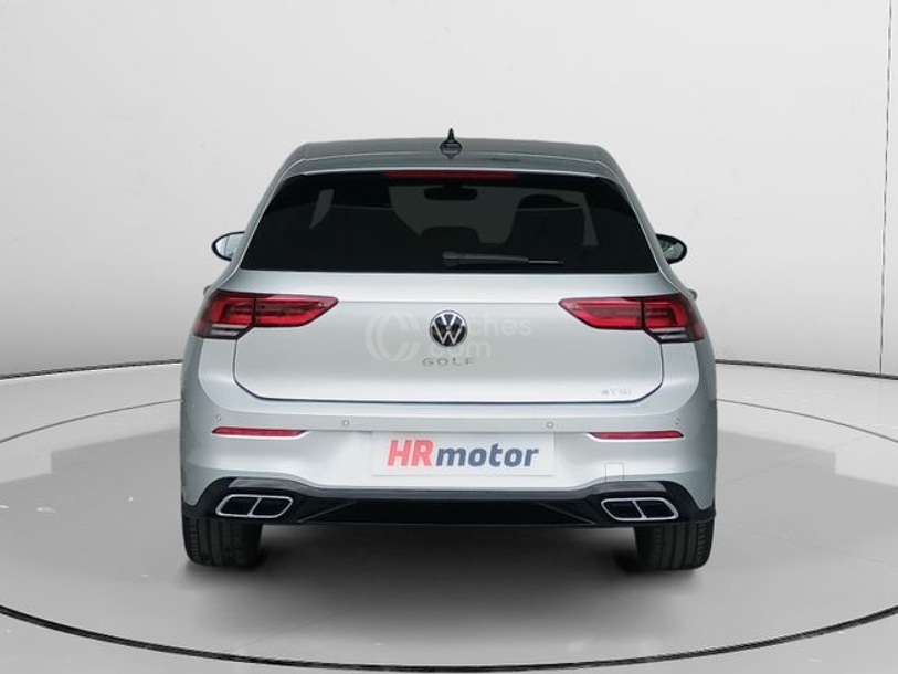 Foto del VOLKSWAGEN Golf 1.5 eTSI R-Line DSG 110kW