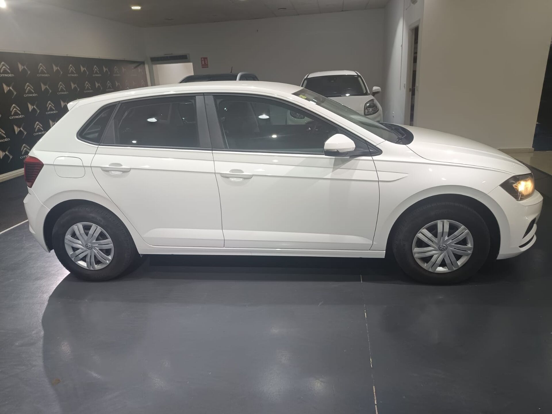 Imagen 3 de VOLKSWAGEN Polo