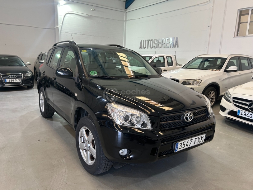 Foto del TOYOTA RAV-4 2.0 Executive Aut.