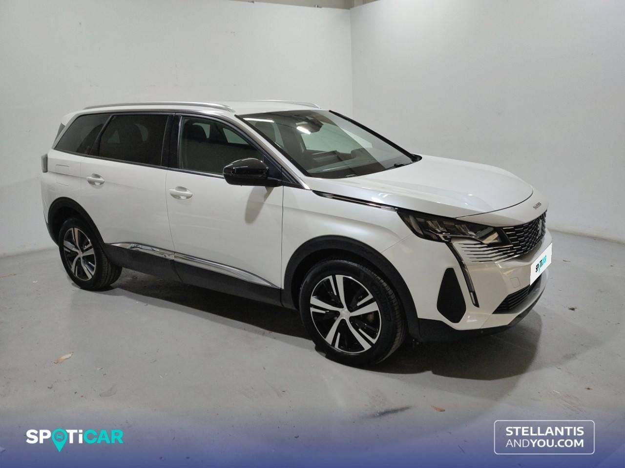 Foto del PEUGEOT 5008 1.2 PureTech S&S Allure Pack 130 EAT8