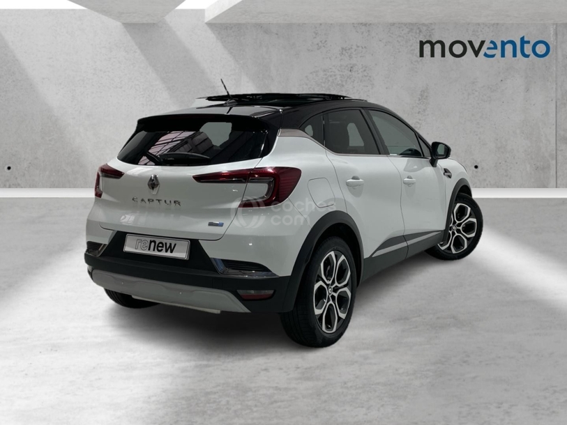 Foto del RENAULT Captur E-TECH Híbrido Enchufable Fast Track 117kW