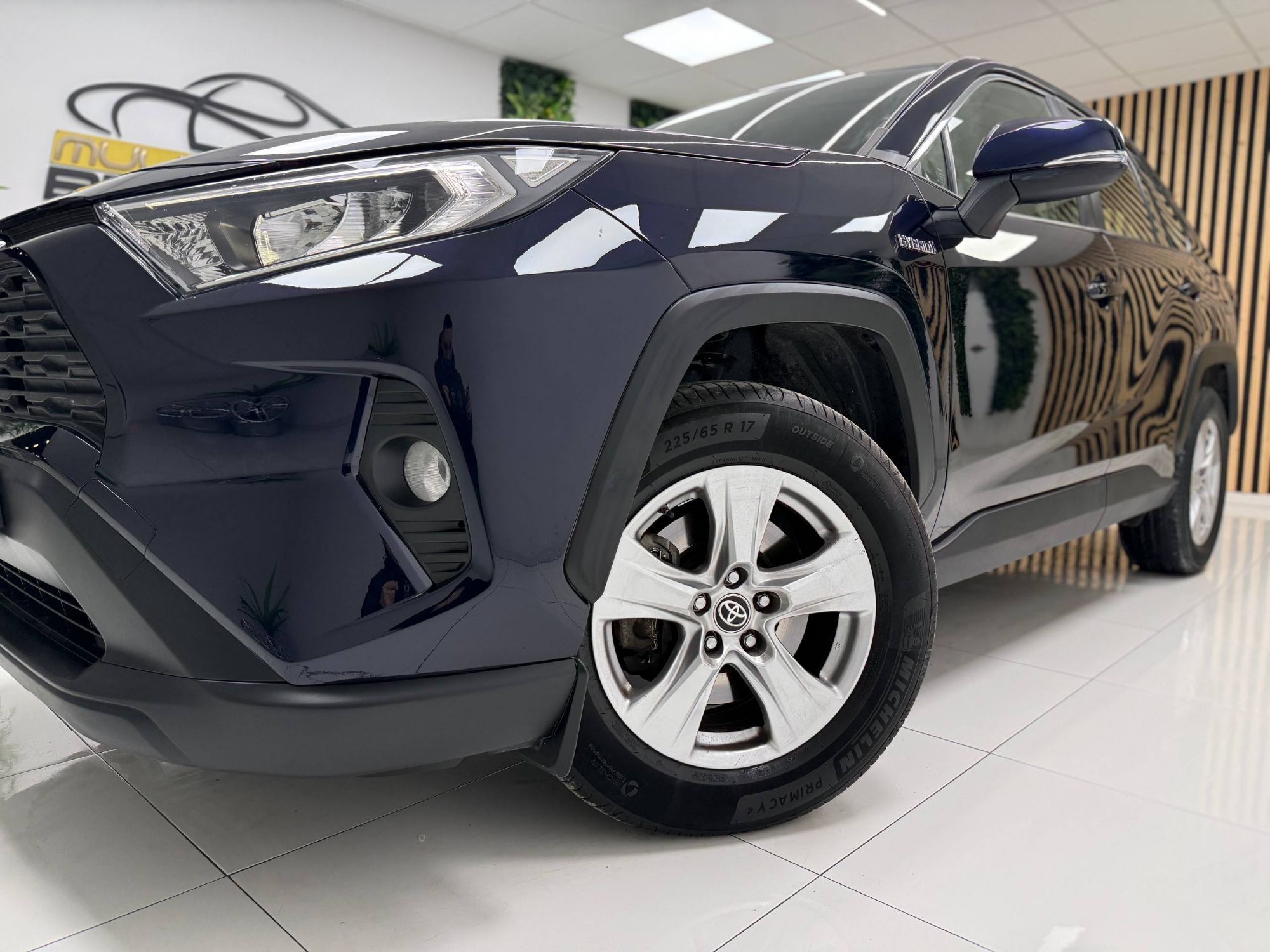 Foto del TOYOTA RAV-4 2.5 hybrid 2WD Business
