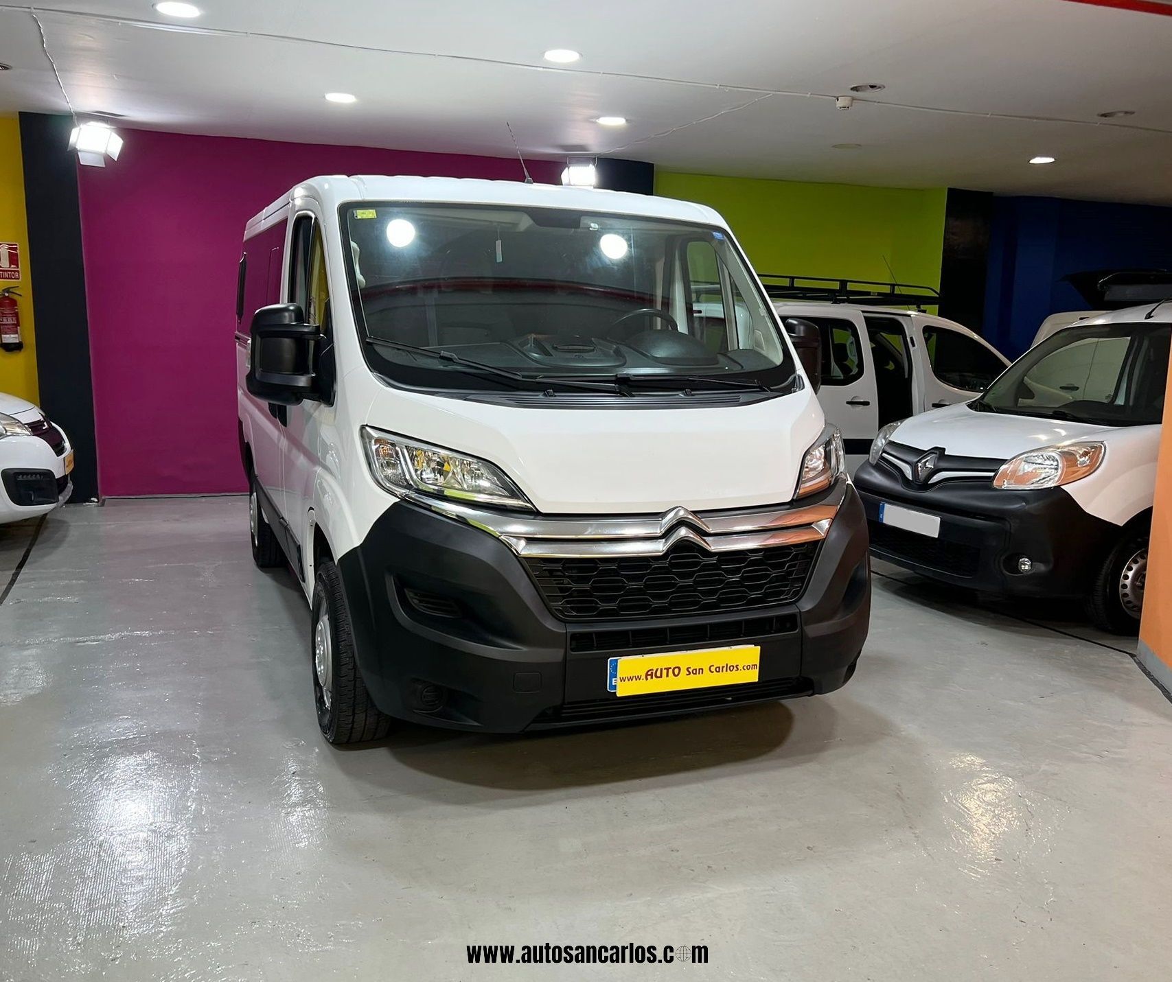 Foto del CITROEN Jumper Combi 2.2BlueHDI 30L1H1 120