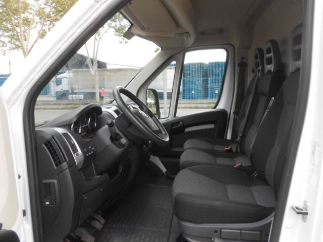 Foto del FIAT Ducato Fg. 33 2.3Mjt L2 H2 120CV