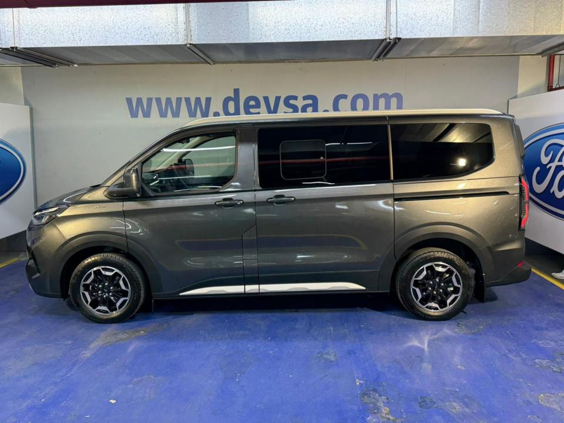 Imagen 2 de FORD Tourneo Custom