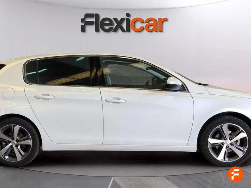 Foto del PEUGEOT 308 1.2 PureTech S&S Allure 130