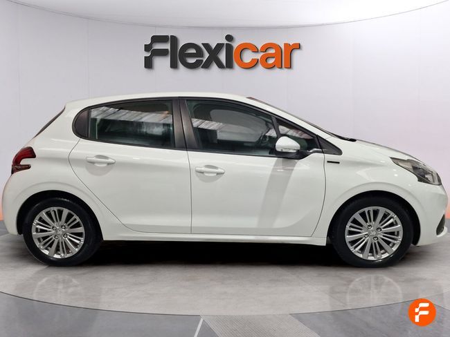 Foto del PEUGEOT 208 1.2 PureTech Style 82