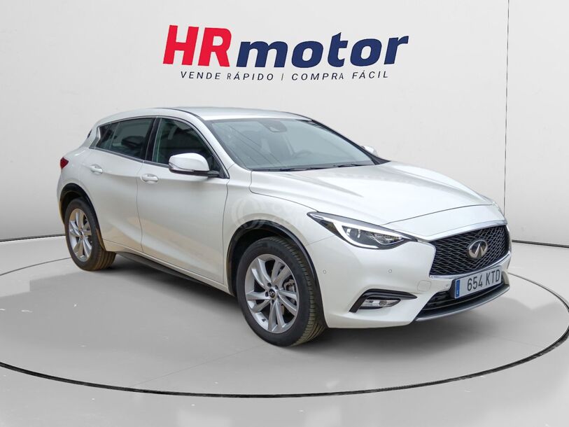 Foto del INFINITI Q30 1.6tc Premium 7DCT 156