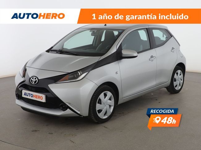 TOYOTA Aygo (1.0 X-Play) en Madrid