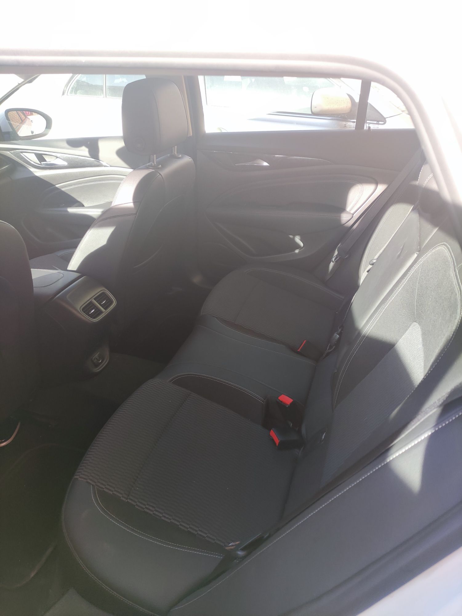 Foto del OPEL Insignia ST 1.6CDTI S&S Business ecoTEC 136