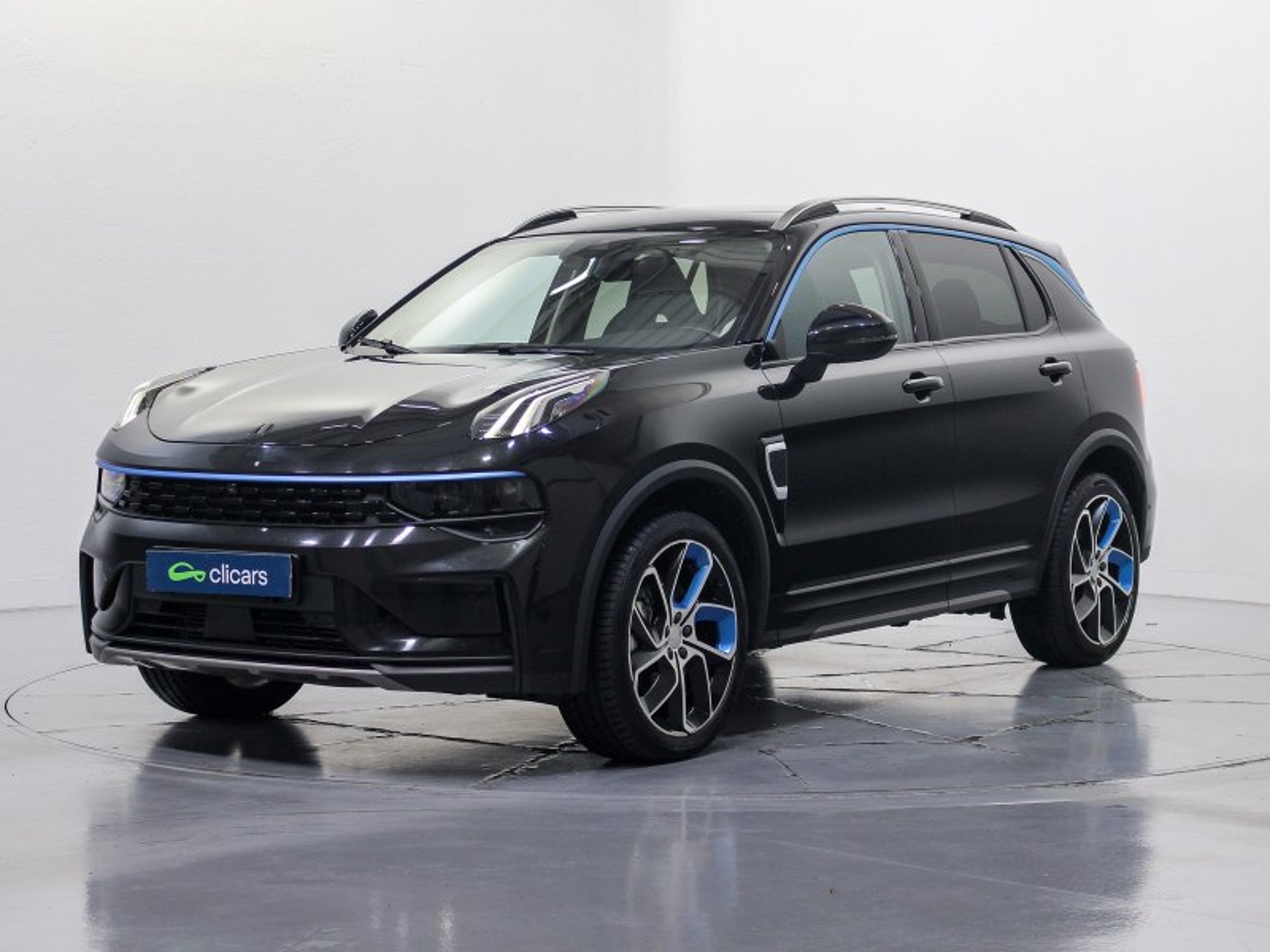 Imagen de LYNK & CO 01