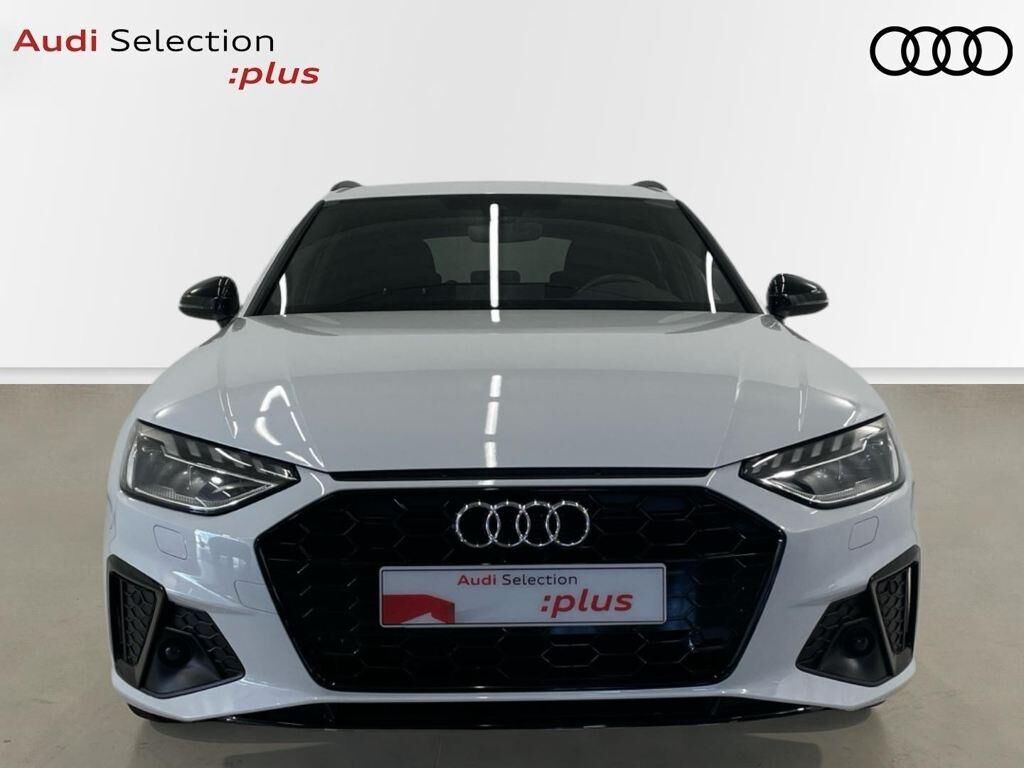 Foto del AUDI A4 Avant 35 TDI Black line S tronic 120kW