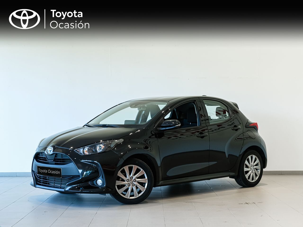 TOYOTA Yaris (120H e-CVT Active Tech) en Coruña, A