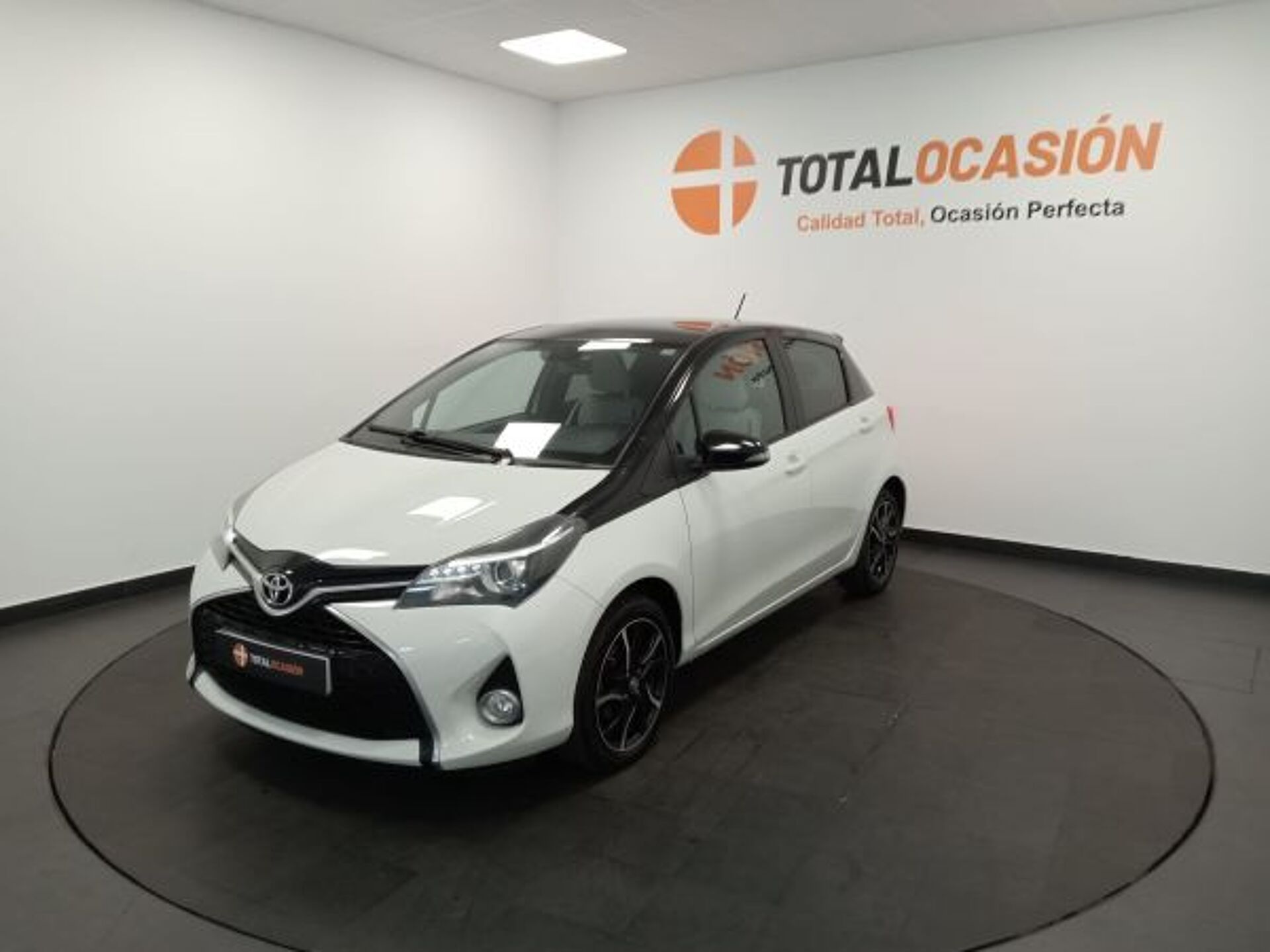 Imagen 2 de TOYOTA Yaris