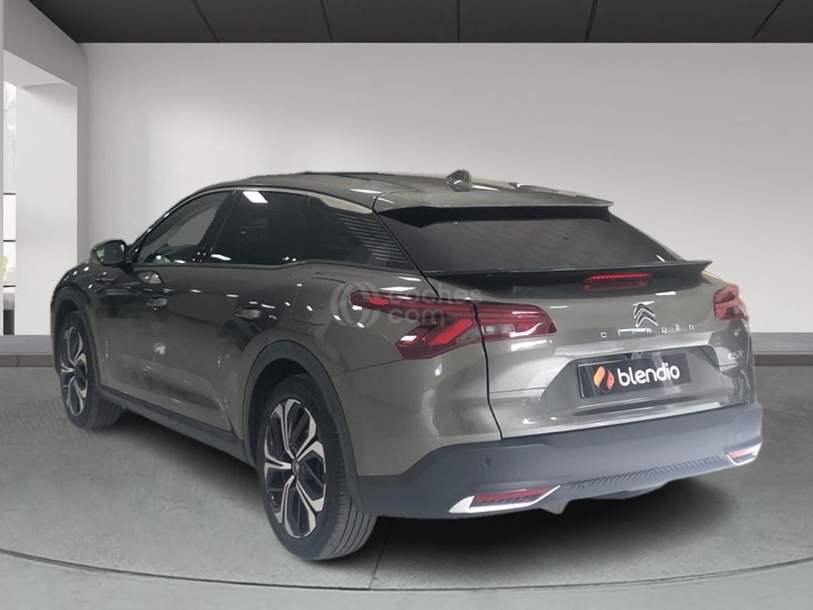Foto del CITROEN C5 X Hybrid Shine Pack EAT8 225